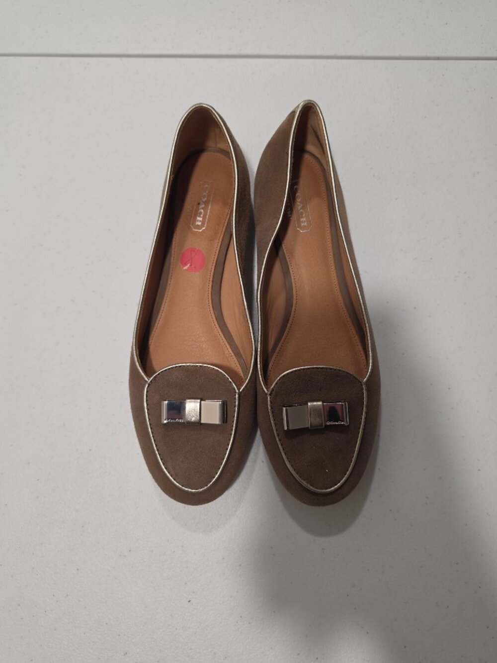 Coach Women's Shoes Size 8 - Picture 2 of 3
